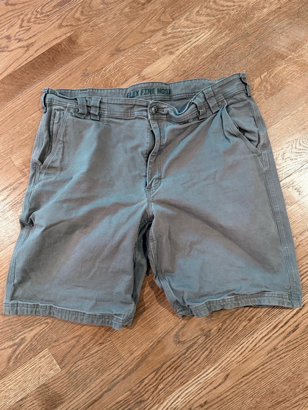 Duluth Trading Co. Men's DuluthFlex Fire Hose Relaxed Foreman 9" Shorts Size 42